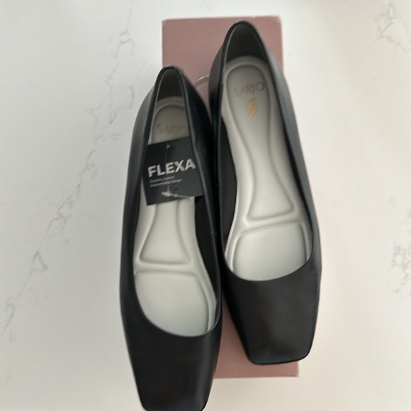 Franco Sarto black ballet flat Size 7 - Picture 3 of 6